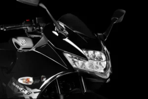 GIXXER SF 150 ABS luz led delantera